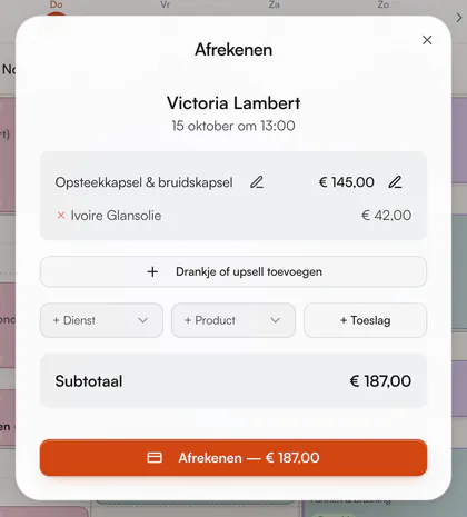 Afrekenen vanuit de agenda: behandeling en product, Drankje of upsell toevoegen, subtotaal en de knop Afrekenen
